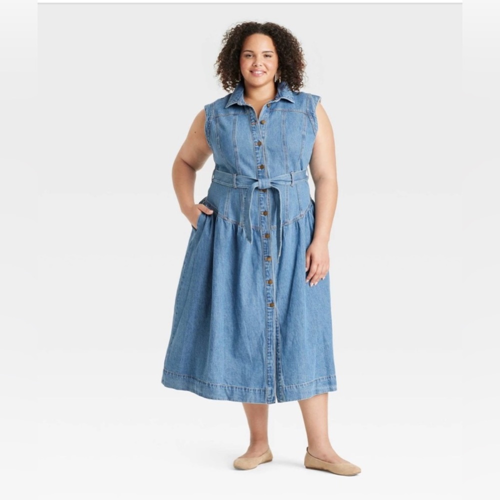 Sleeveless Denim Button-Front Midi Dress with Tie Waist - Blue